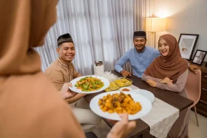 Tips Makan Sehat Saat Mengonsumsi Hidangan Lebaran