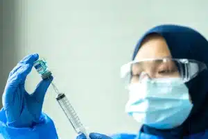 Vaksin Meningitis dan Persyaratan Umroh
